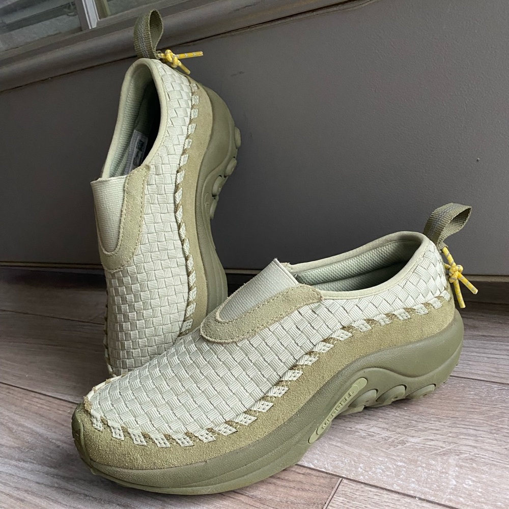 MERRELL WOVEN TRAIL SHOE-size 7.5/8